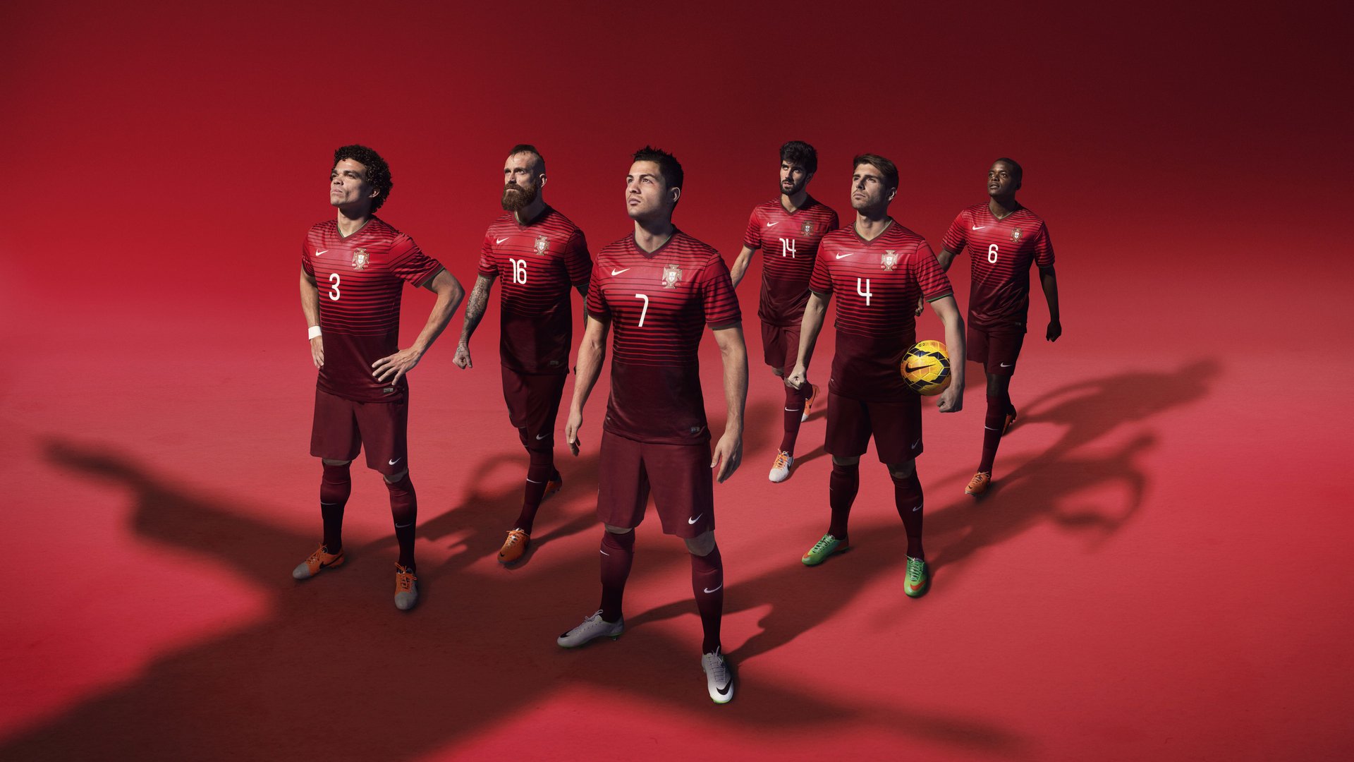 弗兰：他出色的防守能力让全黑队在面对强敌时能够稳扎稳打，弗兰实力